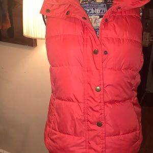 🔥🔥🔥 OLD NAVY HOT vest, gorgeous color